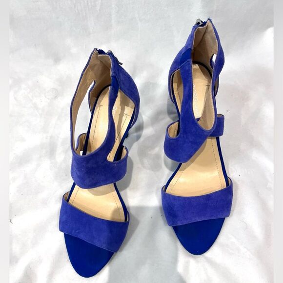 BCBGeneration blue wide strap faux suede sandal heels size 10 NWOB - Picture 3 of 5